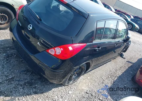 2009 Nissan Versa 1.8Sl z USA, uszkodzony, nr VIN 3N1BC13E39L409030